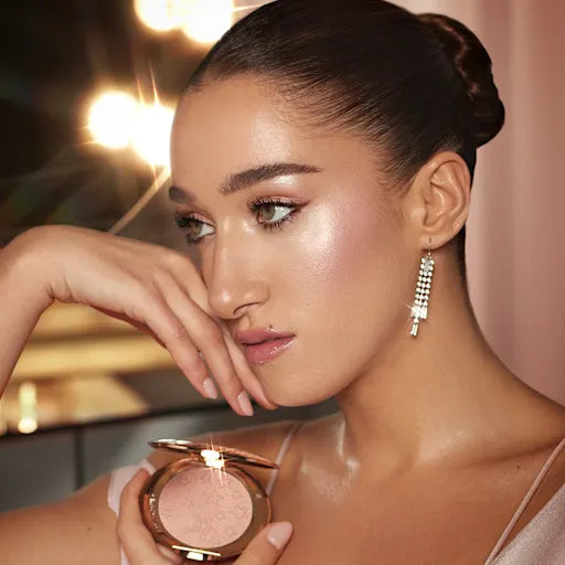 Charlotte Tilbury Glow Glide Highlighter (Pillow talk)