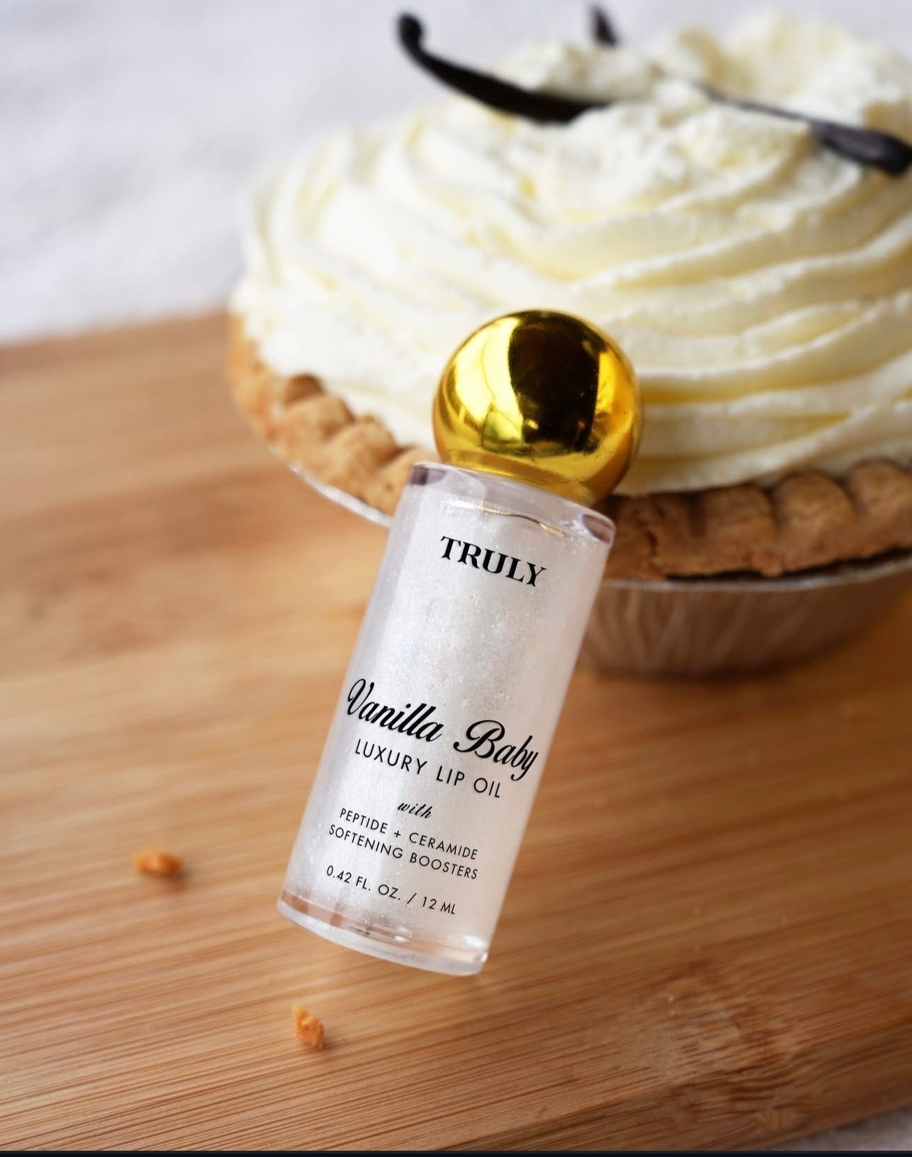 Truly Luxury Peptide Lip Oil