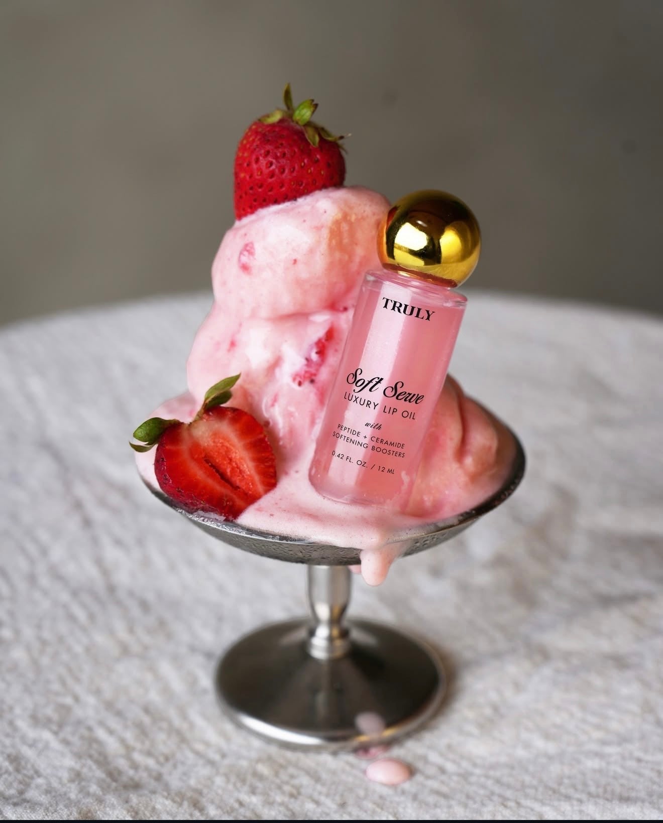 Truly Luxury Peptide Lip Oil