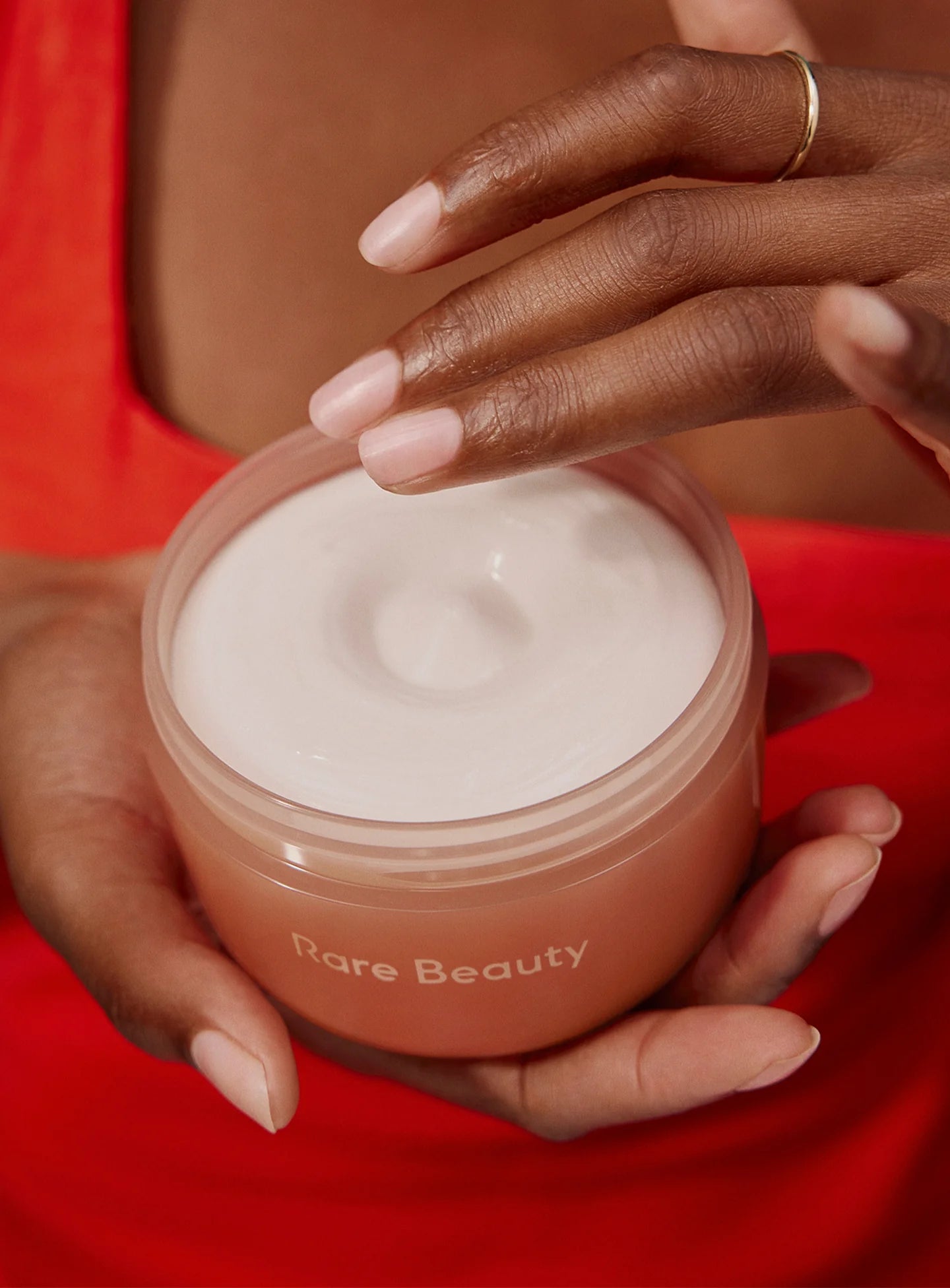 Rare beauty Find Comfort Bouncy Body Cream - Awaken Confidence